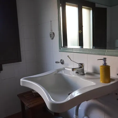 Podere Santa Virginia Farm stay *